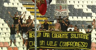 Milan Futuro-Ascoli, gli ultras bianconeri non ci saranno: "No alle squadre B"